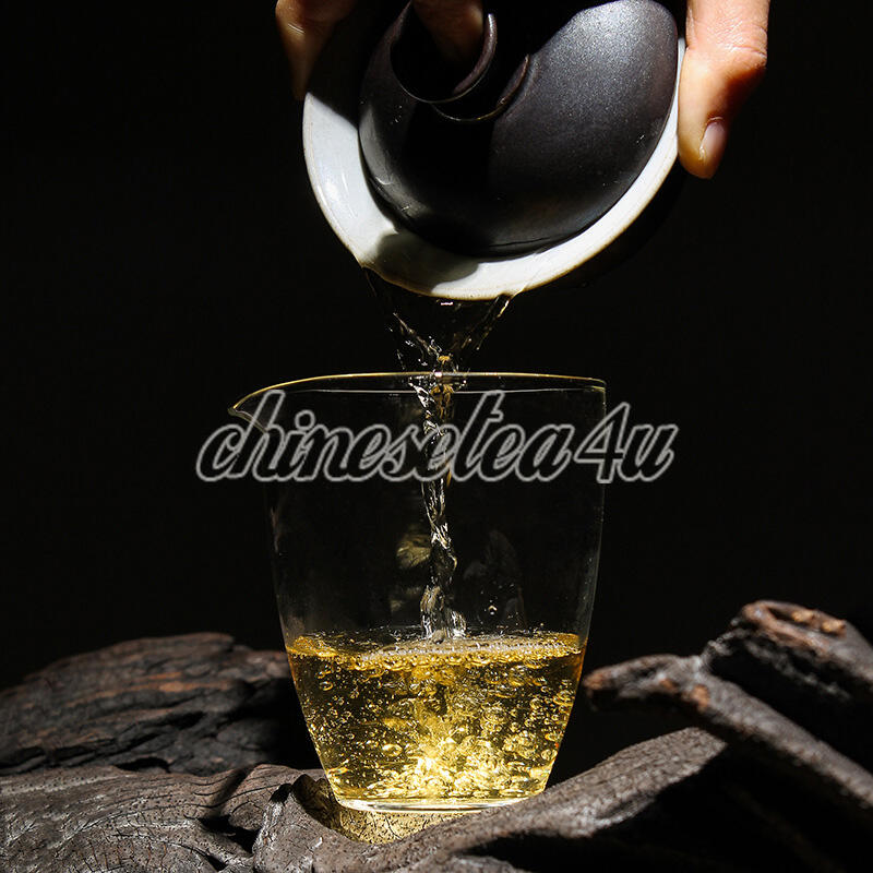 Organic Pu Erh Tea Cake - Fragrant Orchid & Shantou Spring Blend - Image 2