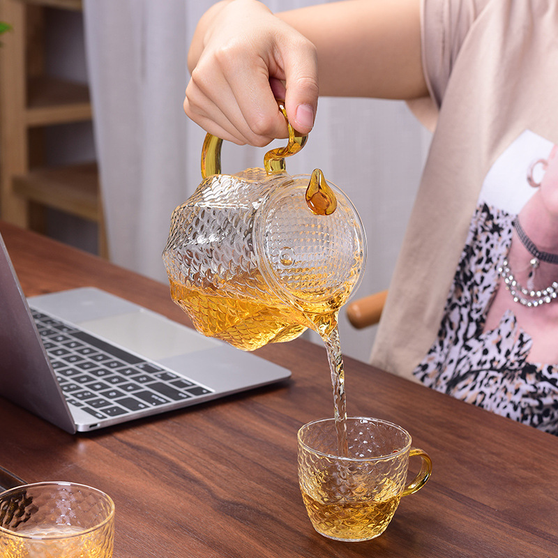 Glass Tea Set - Modern Hammer Pattern Tea Cup Set with High Temperature Resistance and Red Flower Design - Image 4