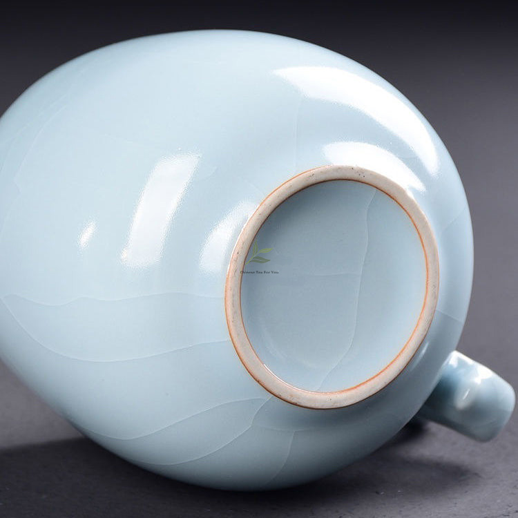 Ice Crack Five Kiln Chinese Porcelain Tea Bowl - Image 3