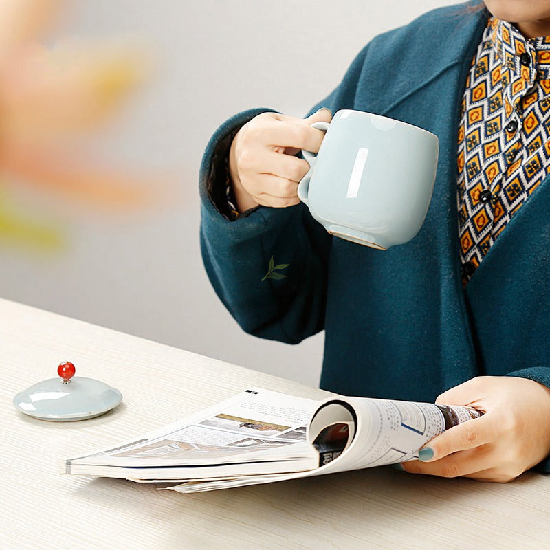 Ice Crack Five Kiln Chinese Porcelain Tea Bowl - Image 2
