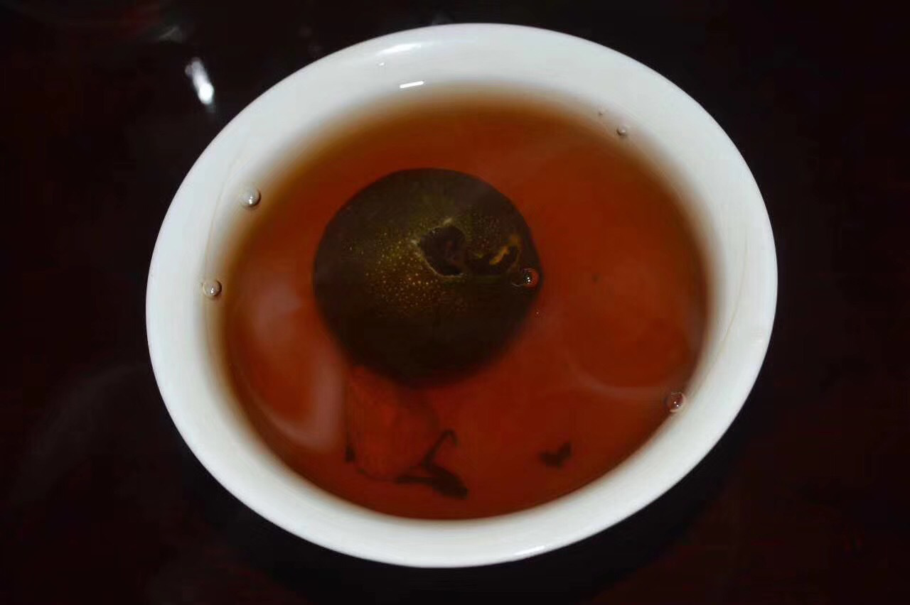Yunnan Palace Pu'er Tea with Small Citrus Peel - Wholesale - Image 6
