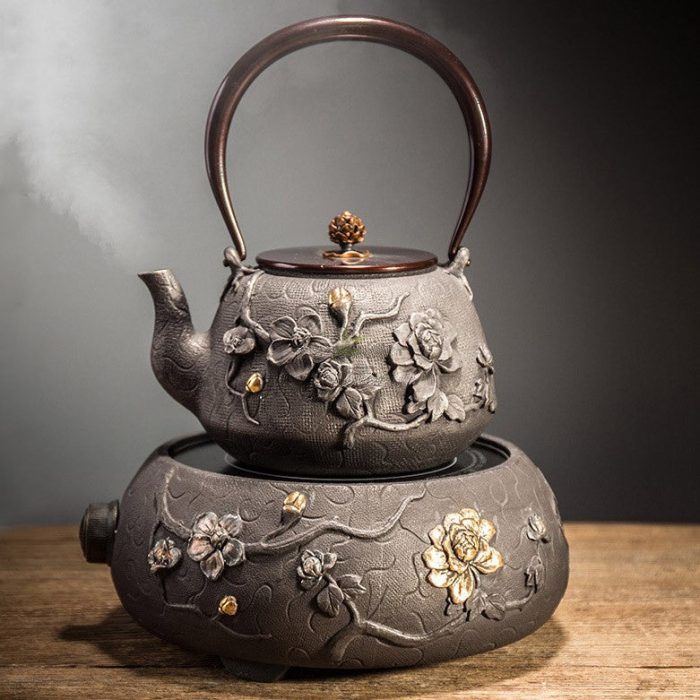 Magnolia Cast Iron Teapot with Induction Compatibility